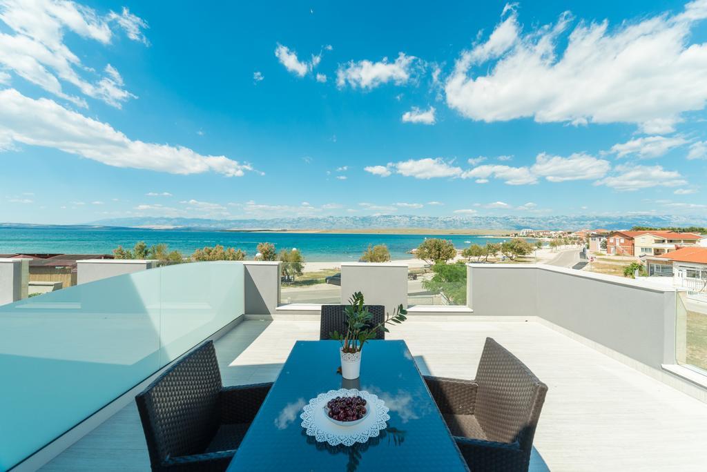 Apartments Mavracic Vir Exterior photo